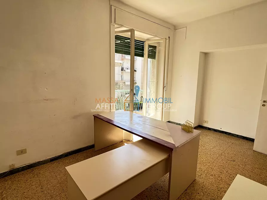 Immagine 13 di Ufficio in affitto  in Via Cesare Beccaria 9 a Massa