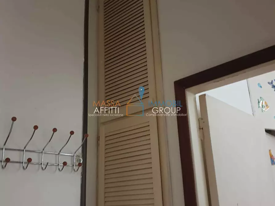 Immagine 4 di Appartamento in vendita  in Viale Roma 55 a Massa