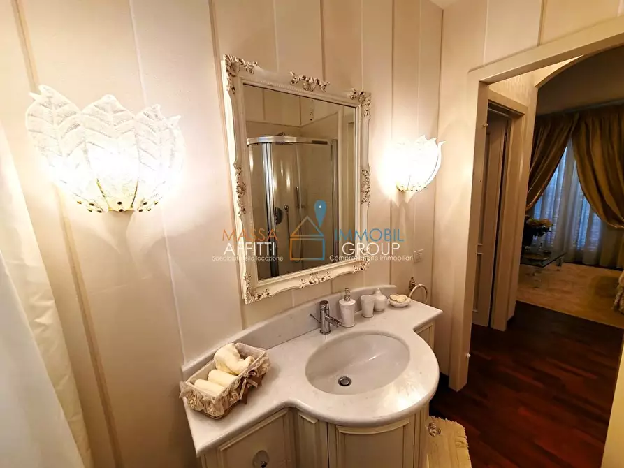 Immagine 10 di Appartamento in vendita  in Villaggio Apuano 51 a Massa