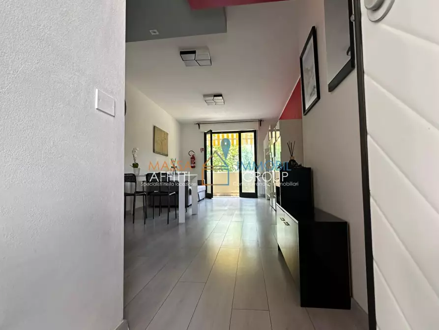 Immagine 2 di Trilocale in vendita  in Via del Mare 14 a Massa