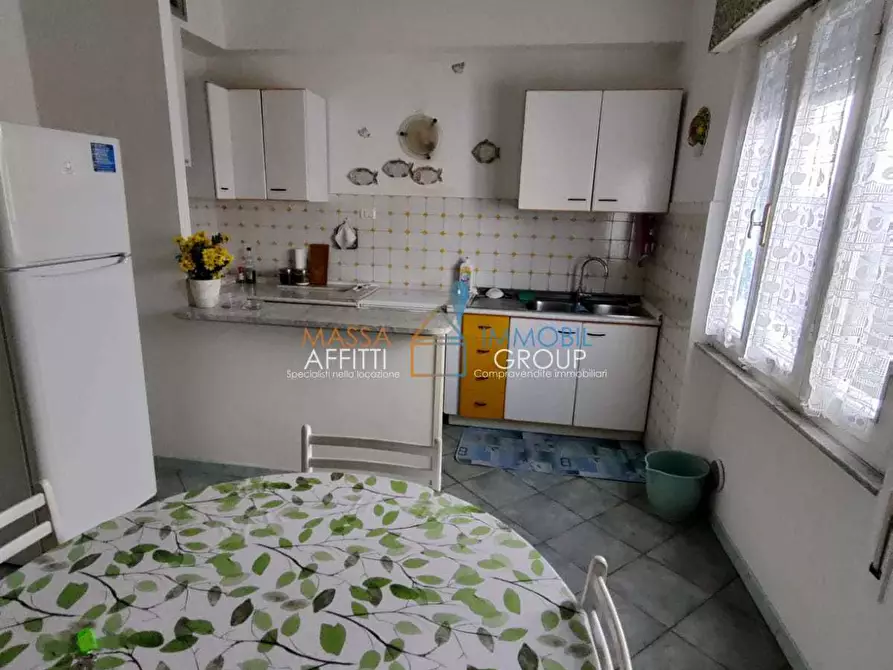 Immagine 1 di Quadrilocale in affitto  in Via Gioacchino Ascoli 66 a Massa