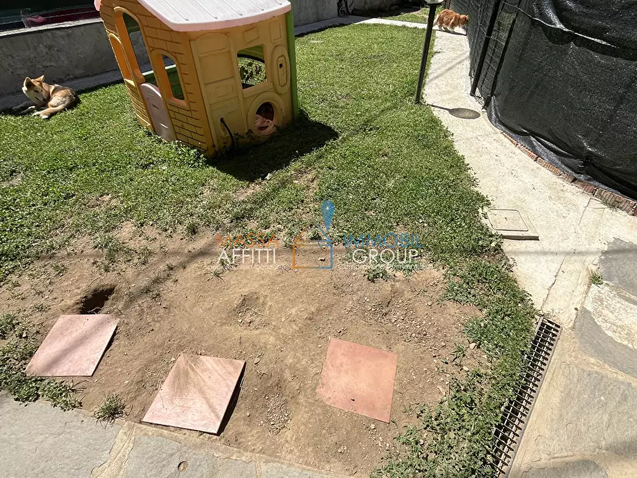 Immagine 22 di Casa indipendente in vendita  in Viale Stazione 45 a Massa