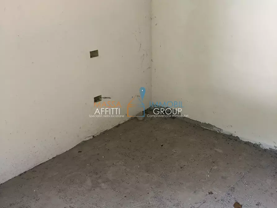 Immagine 8 di Villetta a schiera in vendita  in Via della Posta 43 a Massa