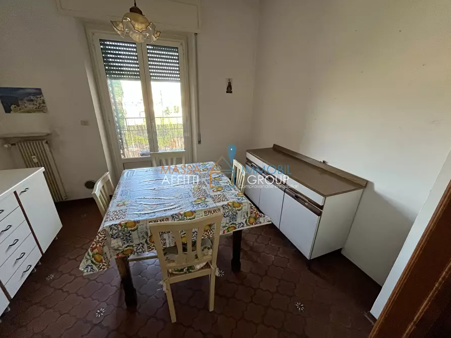 Immagine 7 di Pentalocale in vendita  in Via Giorgini G. Battista 1 a Massa