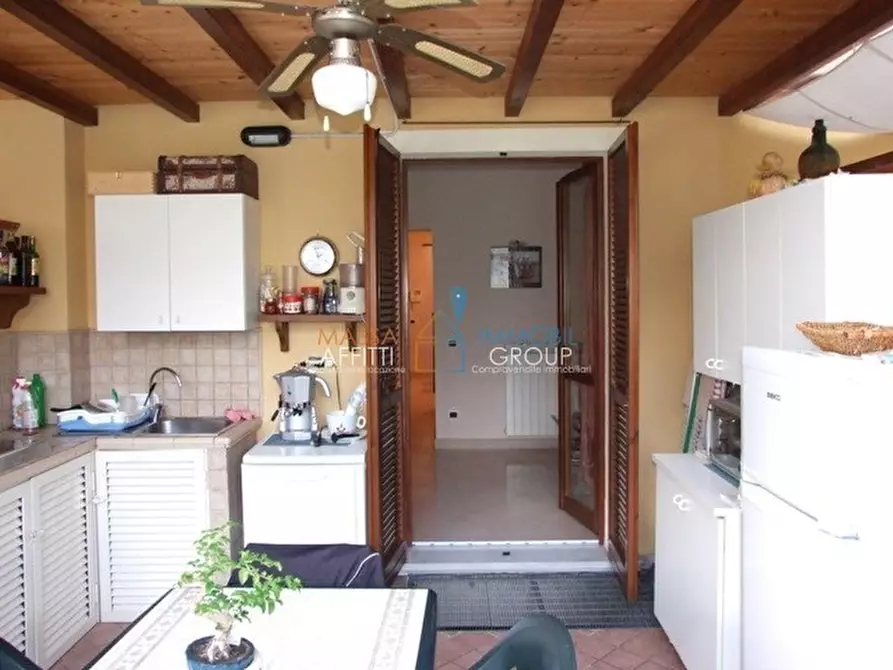 Immagine 2 di Villetta a schiera in vendita  in Via Canaletto 19 a Massa