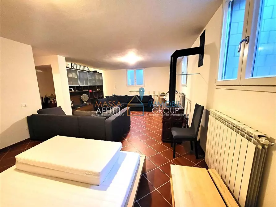 Immagine 23 di Porzione di casa in vendita  in Via Bottaccio a Montignoso