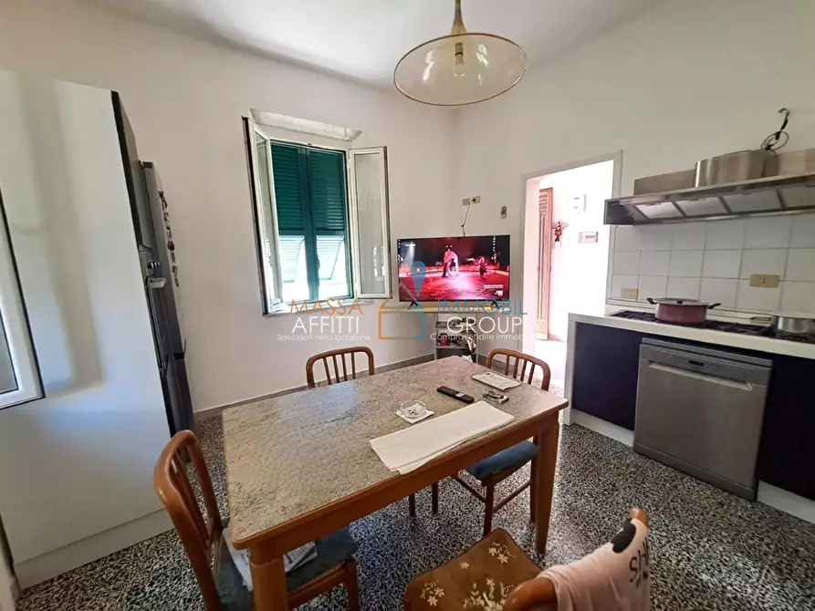 Immagine 17 di Casa indipendente in vendita  in Via Ricortola 93 a Massa