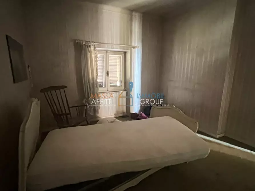 Immagine 43 di Villetta a schiera in vendita  in Via Pietro Pellegrini 17 a Massa