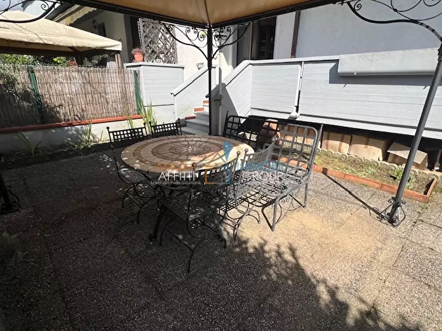 Immagine 3 di Trilocale in vendita  in Largo Quercioli 16 a Massa