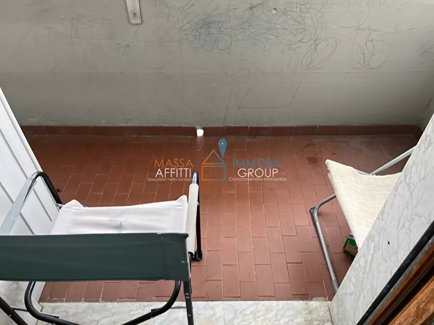 Immagine 28 di Pentalocale in vendita  in Via Manara Valgimigli 9 a Massa