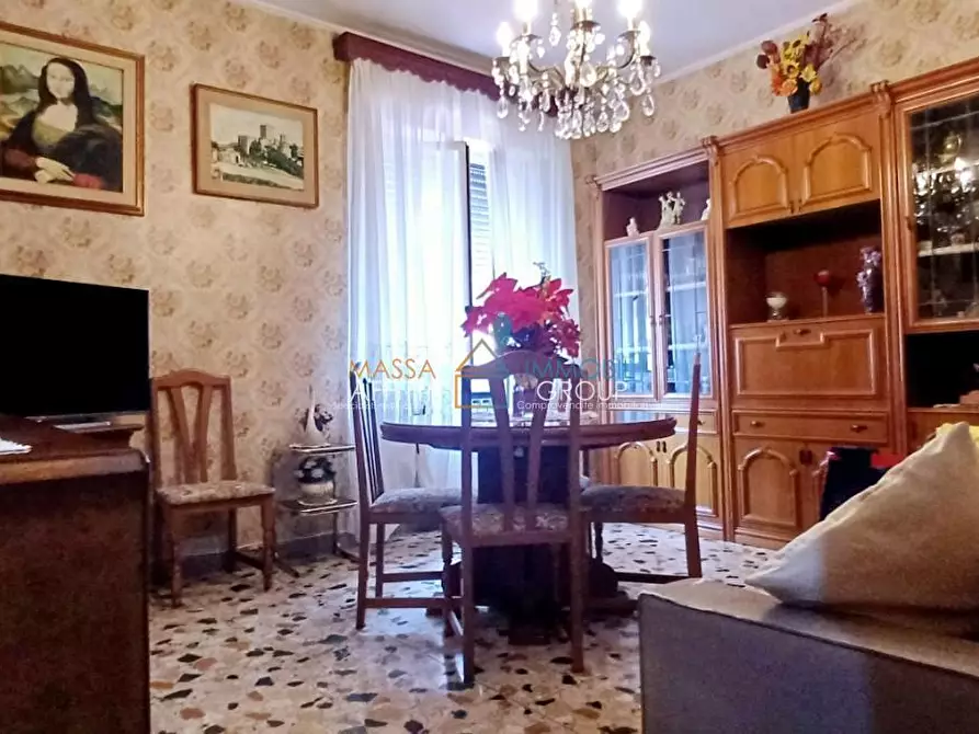 Immagine 1 di Trilocale in vendita  in Via Maternità 2 a Massa