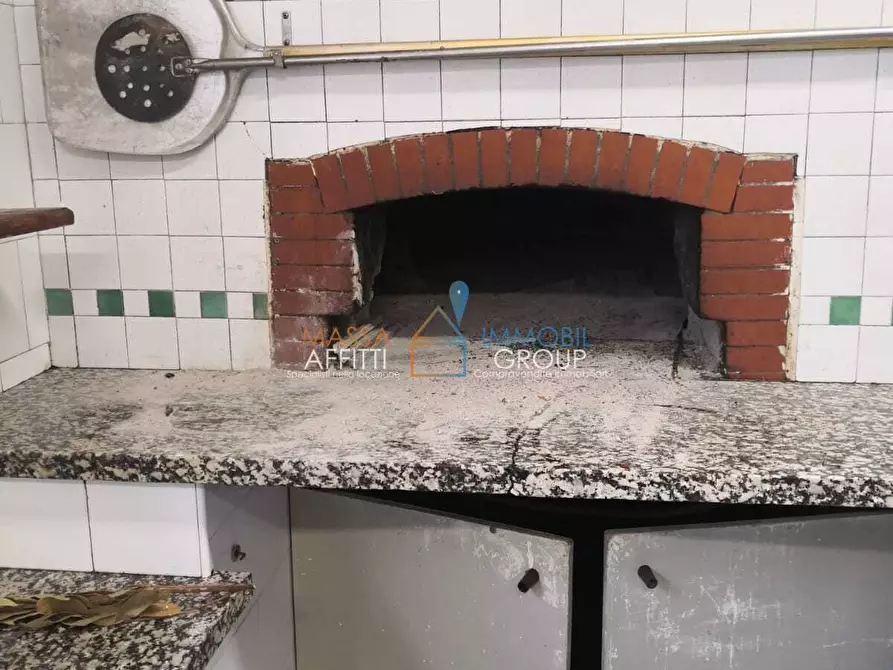 Immagine 14 di Locale commerciale in affitto  in Via Sottomonte 6 a Massa