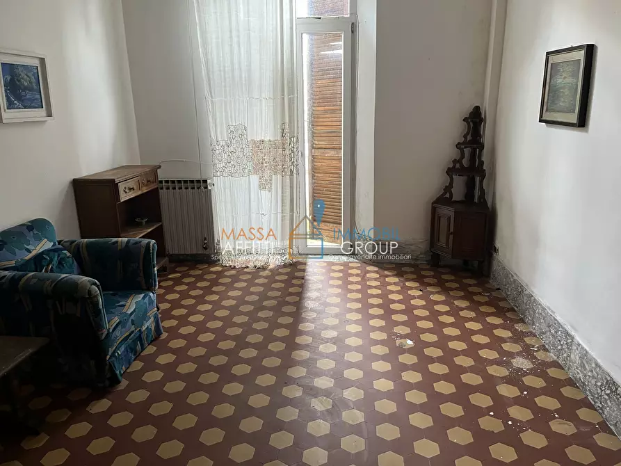 Immagine 22 di Terratetto in vendita  a Massa