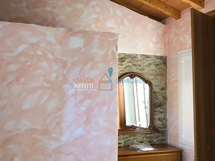 Immagine 13 di Trilocale in vendita  in Località Casette 95 a Massa