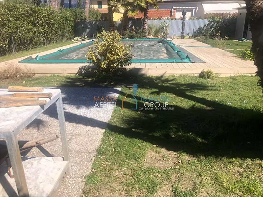 Immagine 48 di Villetta a schiera in affitto  in Via Francesco Donati 16 a Forte Dei Marmi