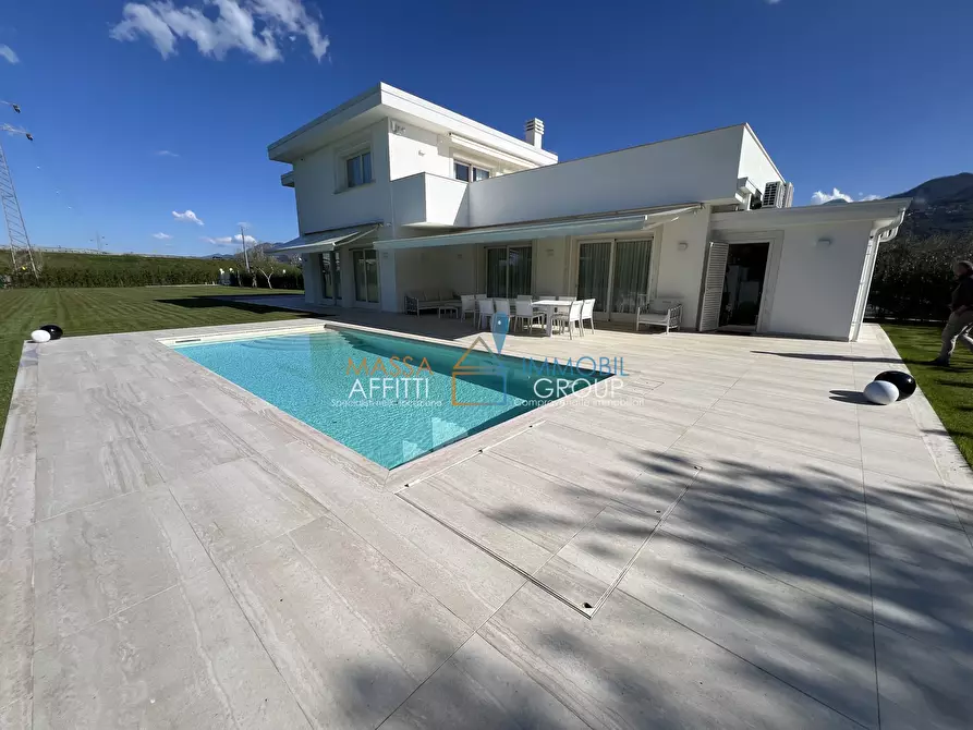 Immagine 2 di Villa in affitto  in Via Vaiana 91 a Pietrasanta