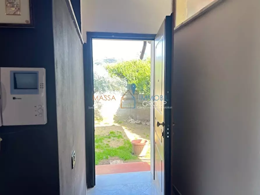 Immagine 8 di Villa in vendita  in Via Tinelli 33 a Massa