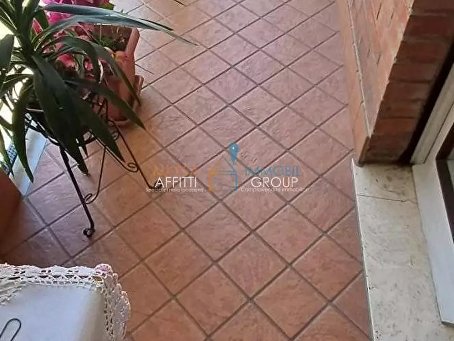 Immagine 9 di Quadrilocale in vendita  in Viale Eugenio Chiesa 15 a Massa