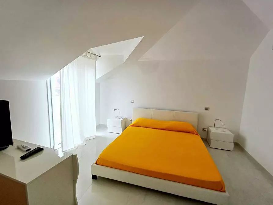 Immagine 11 di Attico in vendita  in Via Giuseppe Mazzini 38 a Alassio