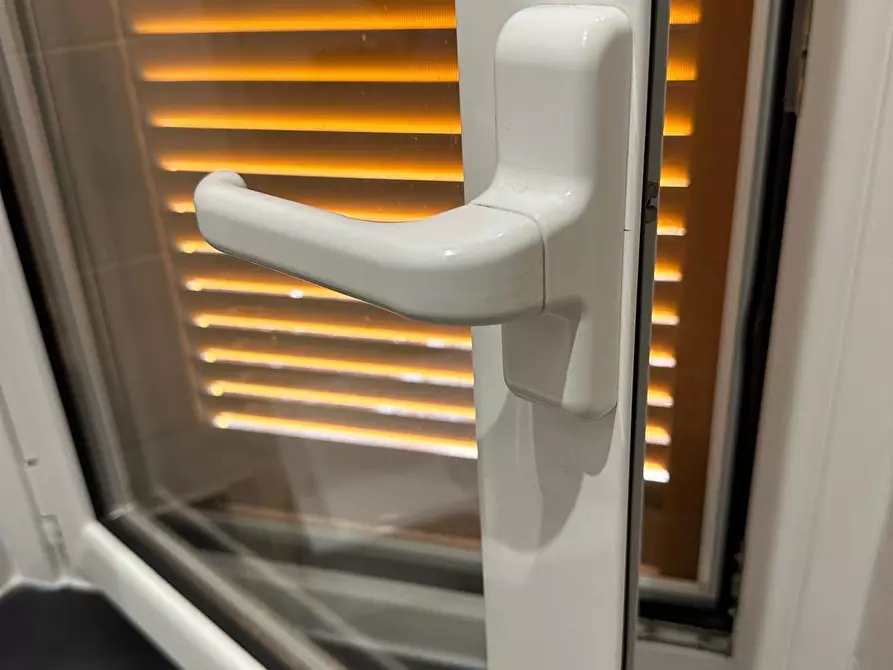 Immagine 10 di Trilocale in vendita  in Via Giunchetto 60 a Laigueglia