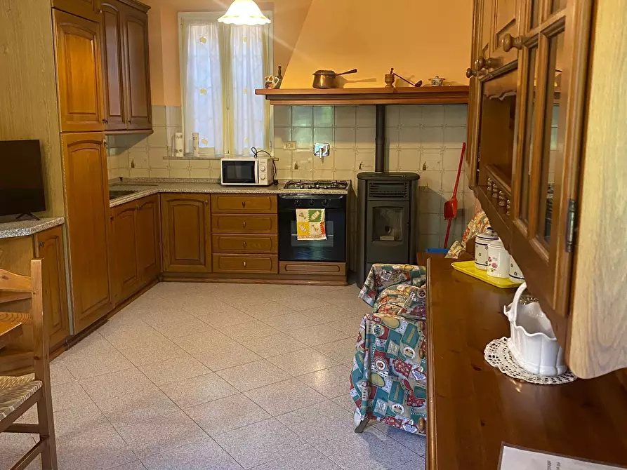 Immagine 2 di Trilocale in vendita  a Stellanello