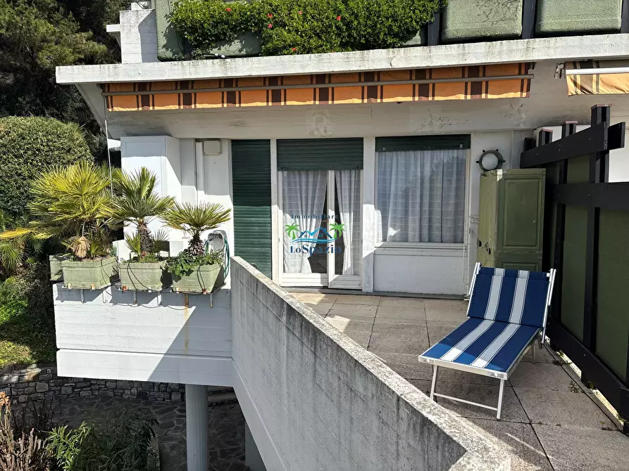 Immagine 20 di Bilocale in vendita  in Via Aurelia 48 a Andora