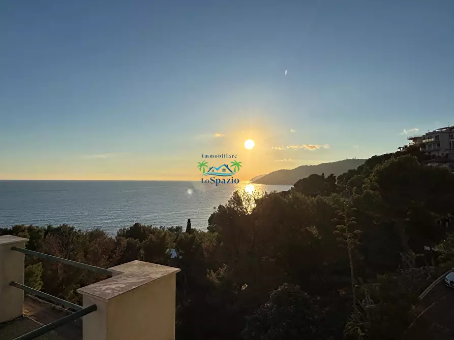 Immagine 7 di Villa in vendita  in via Trinacria 3 a Andora