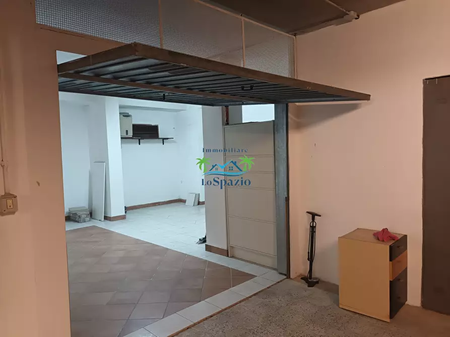 Immagine 5 di Garage in vendita  in via rattalino 26 a Andora