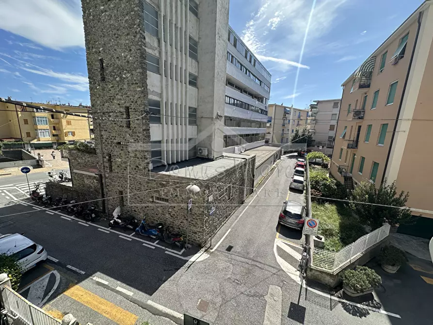 Immagine 29 di Pentalocale in vendita  in Via Giacomo Puccini 18 a Albissola Marina