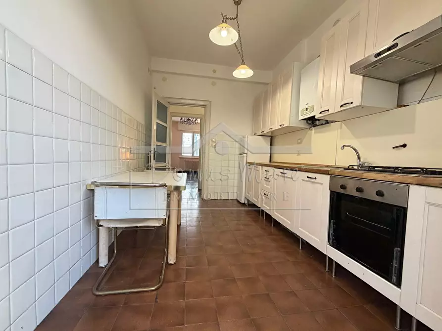 Immagine 21 di Pentalocale in vendita  in Via Orefici 3 a Savona