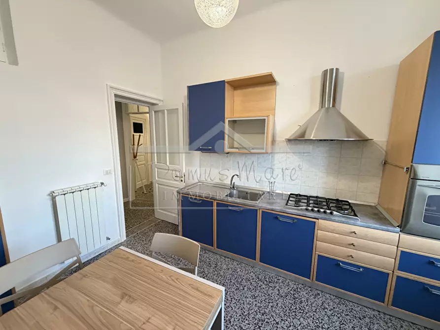 Immagine 17 di Quadrilocale in affitto  a Savona