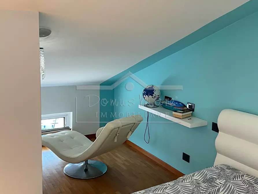 Immagine 11 di Trilocale in affitto  a Savona