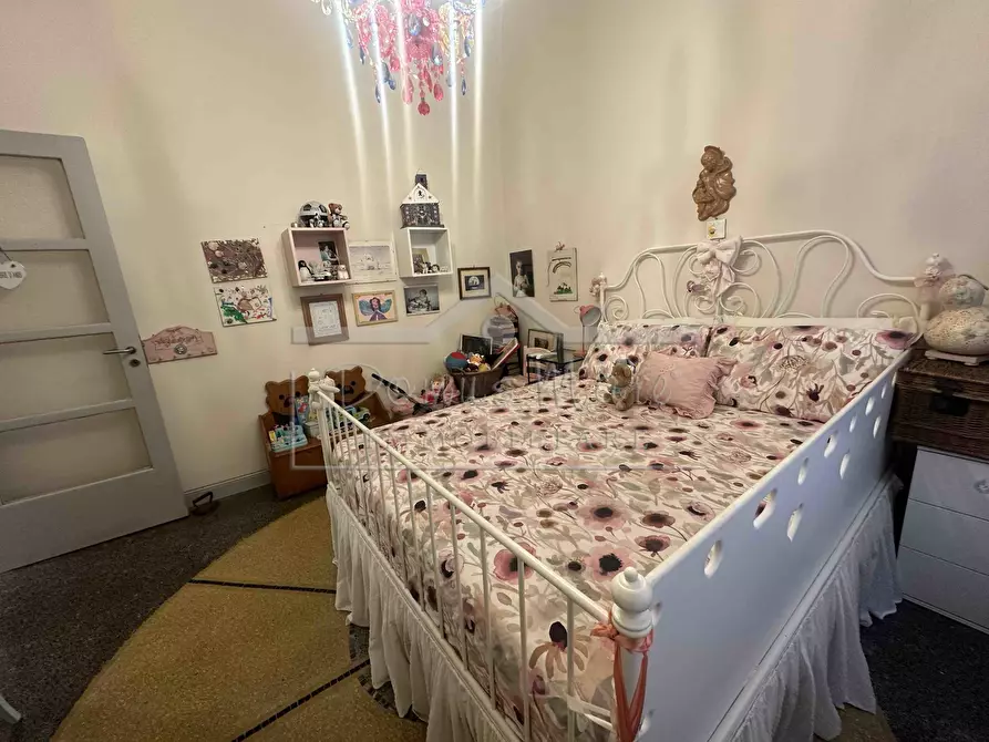 Immagine 33 di Pentalocale in vendita  in Via Beato Formica 4 a Savona