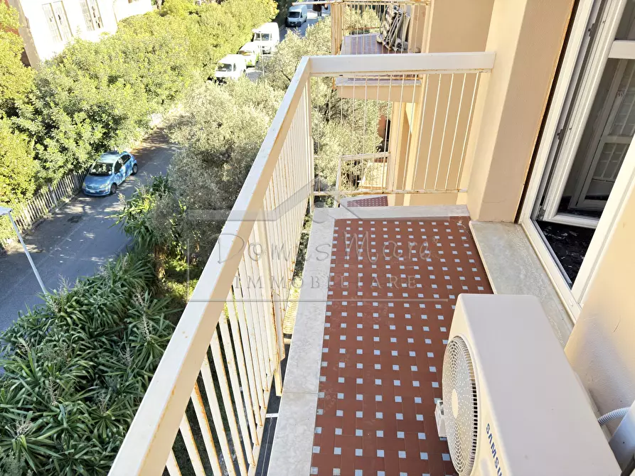 Immagine 24 di Bilocale in vendita  in Vico delle Stelle 29 a Savona