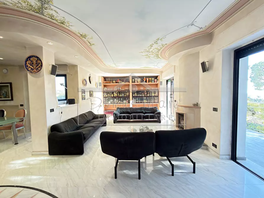 Immagine 16 di Villa in vendita  in Via Bricco del Poggio 32 a Savona