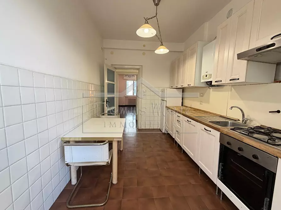 Immagine 32 di Pentalocale in vendita  in Via Orefici 3 a Savona