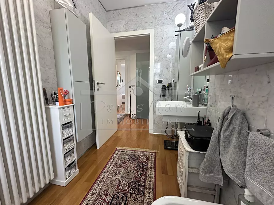 Immagine 14 di Appartamento in vendita  in Via Agostino Chiodo 1 a Savona