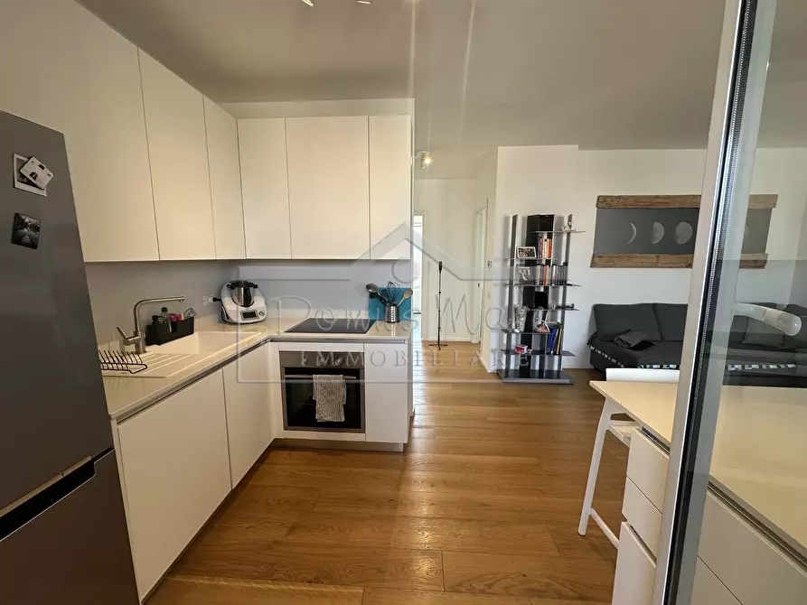 Immagine 22 di Quadrilocale in vendita  in Piazza Santa Cecilia 2 a Savona