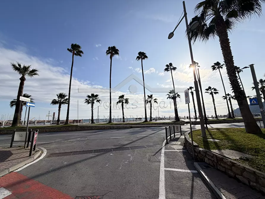 Immagine 2 di Trilocale in vendita  in Sant'Ambrogio 30 a Andora