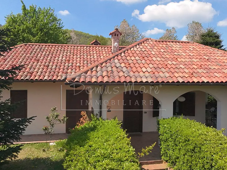 Immagine 31 di Villa in vendita  in Via Cav. Davide Vignolo 6 a Pontinvrea