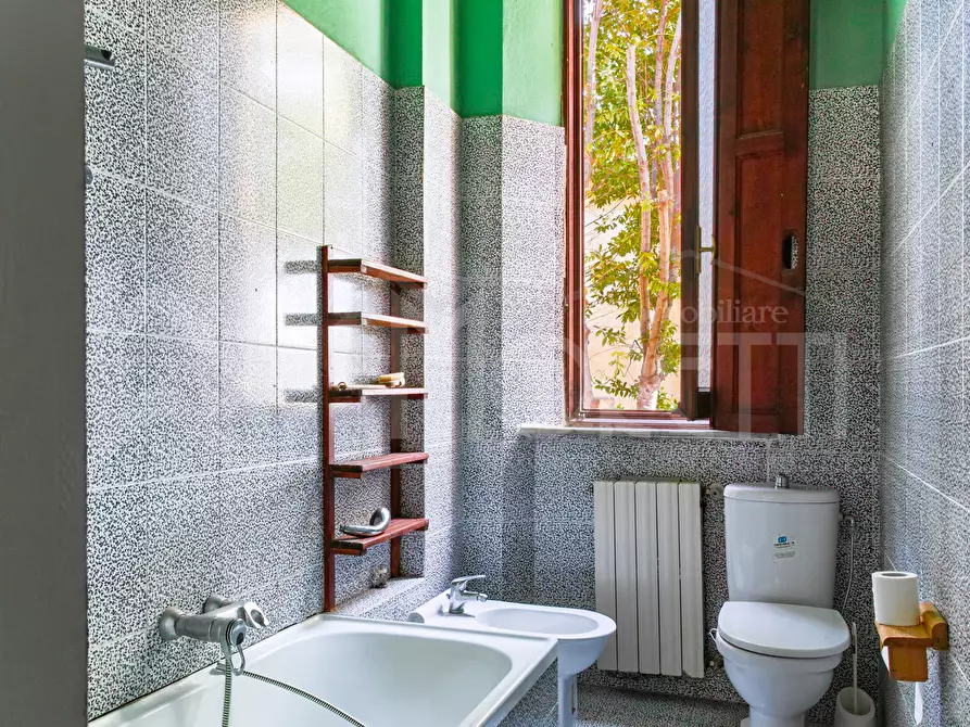 Immagine 40 di Villa in vendita  in Via Parrana San Martino a Collesalvetti