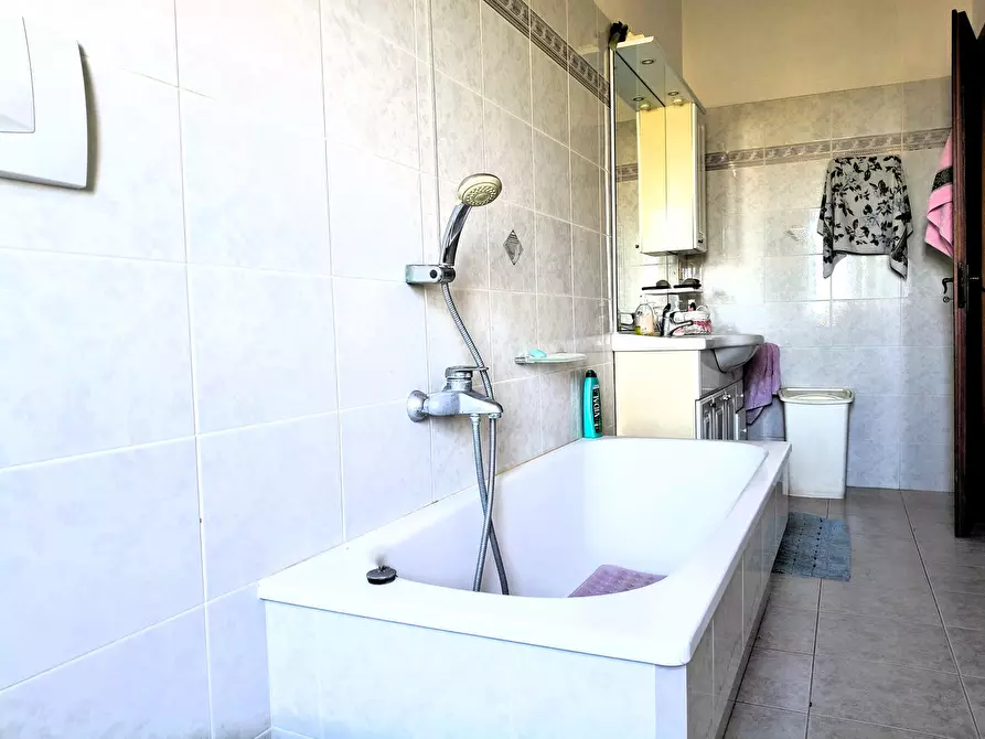 Immagine 19 di Quadrilocale in vendita  in Via Antonio Rosmini Serbati a Livorno