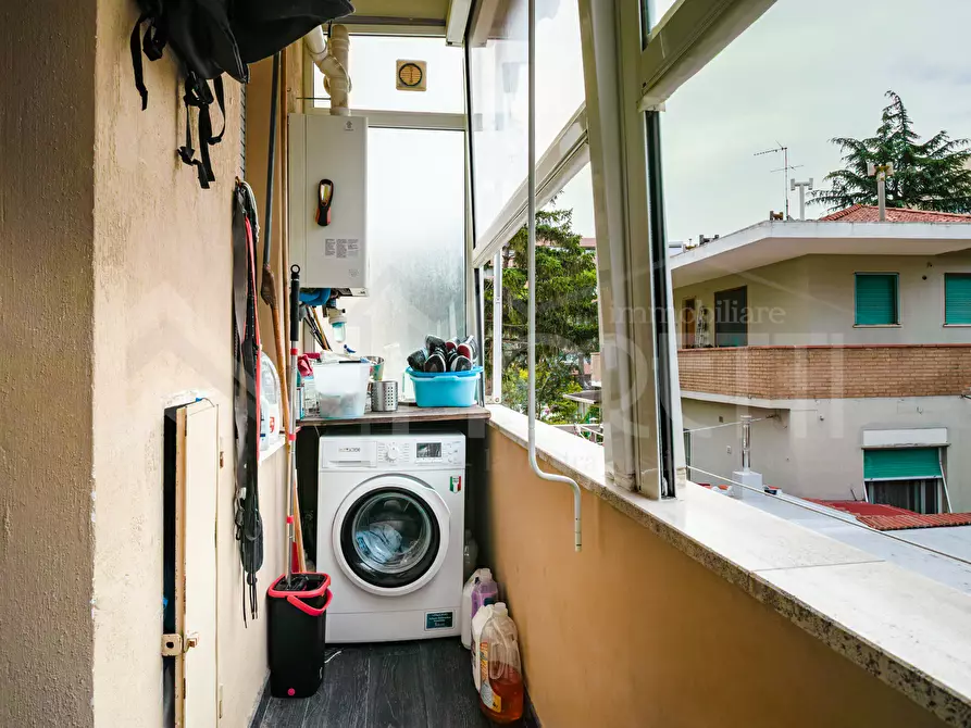 Immagine 48 di Pentalocale in vendita  in Via dell'Alloro a Livorno