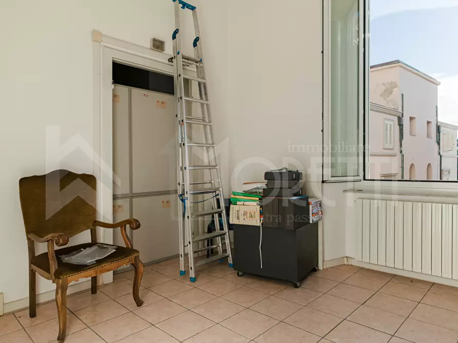 Immagine 10 di Pentalocale in vendita  in Corso Giuseppe Mazzini a Livorno