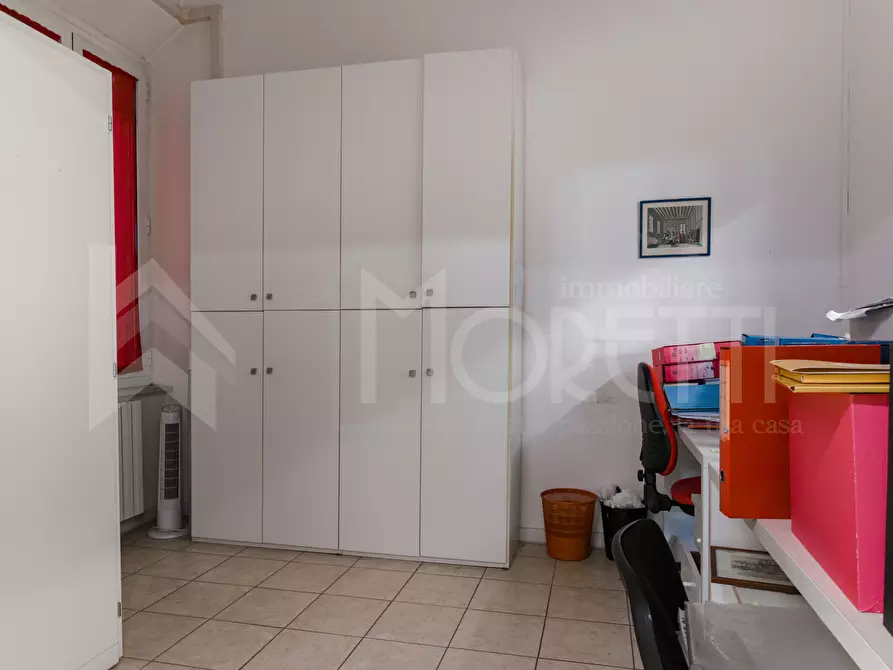 Immagine 19 di Pentalocale in vendita  in Corso Giuseppe Mazzini a Livorno
