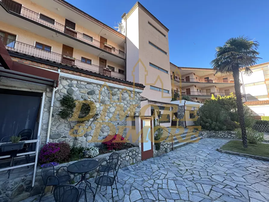 Immagine 20 di Bar / Ristorante in vendita  in Via dei Fiori 39 a Brezzo Di Bedero