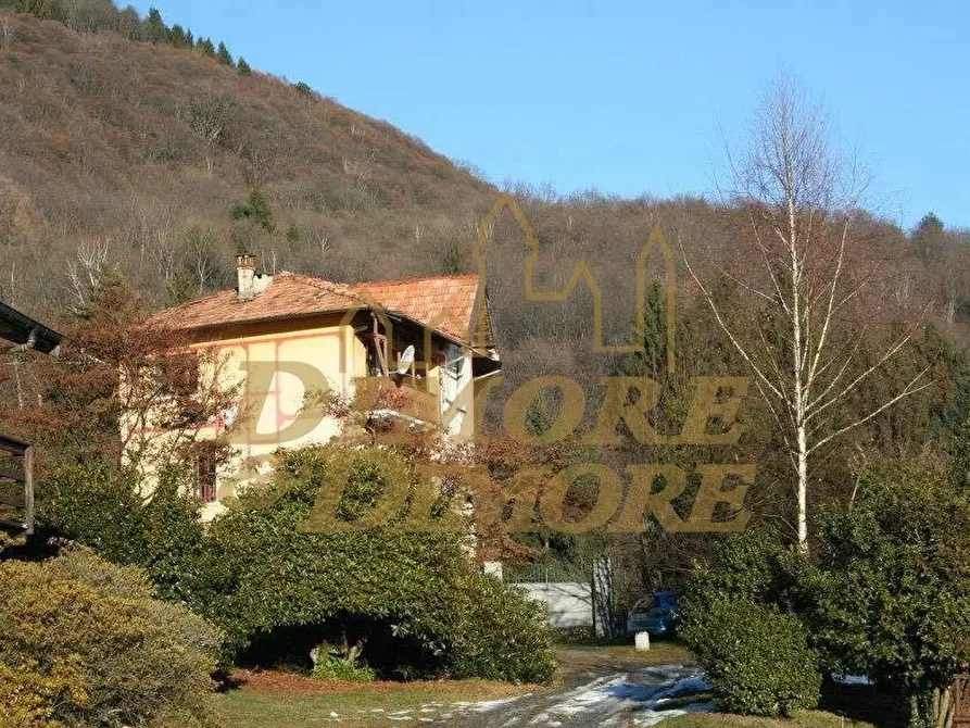 Immagine 16 di Villa in vendita  in Strada Provinciale per Miazzina 11 a Cambiasca