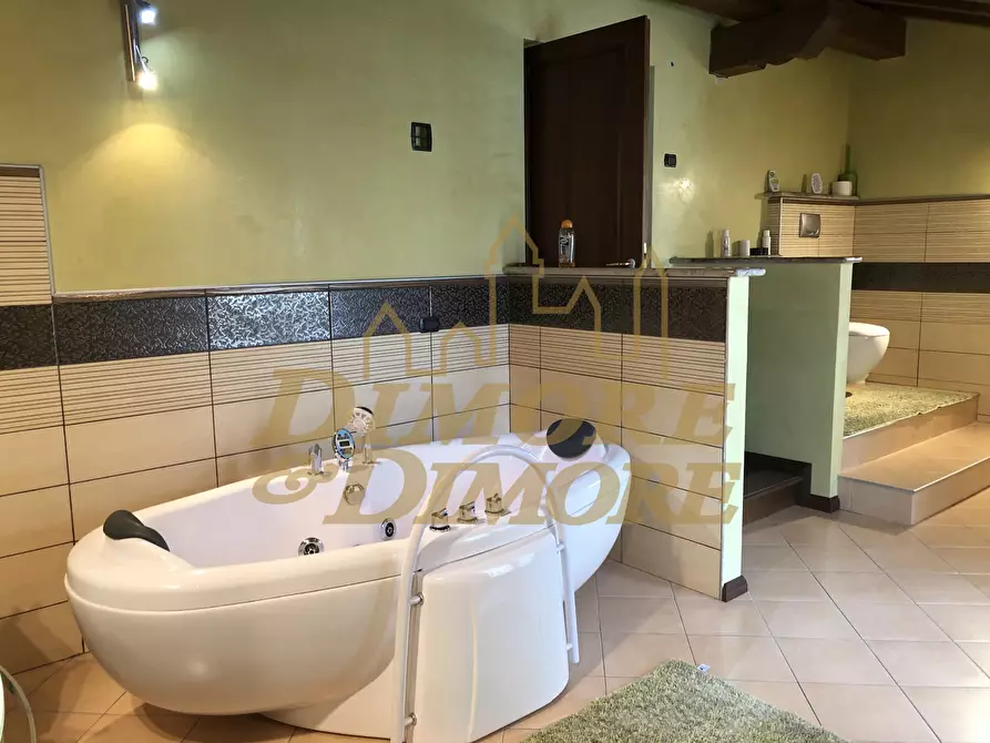 Immagine 17 di Casa indipendente in vendita  in Via Pezza a Mesenzana