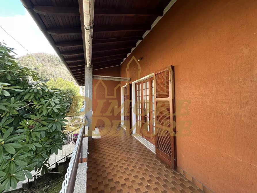 Immagine 24 di Casa indipendente in vendita  in Via Gualtiero Berti 3 a Maccagno Con Pino E Veddasca