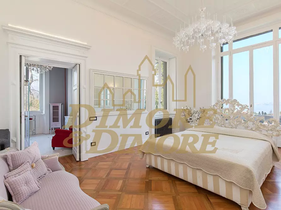 Immagine 24 di Villa in vendita  in via giuseppe verdi 5 a Stresa